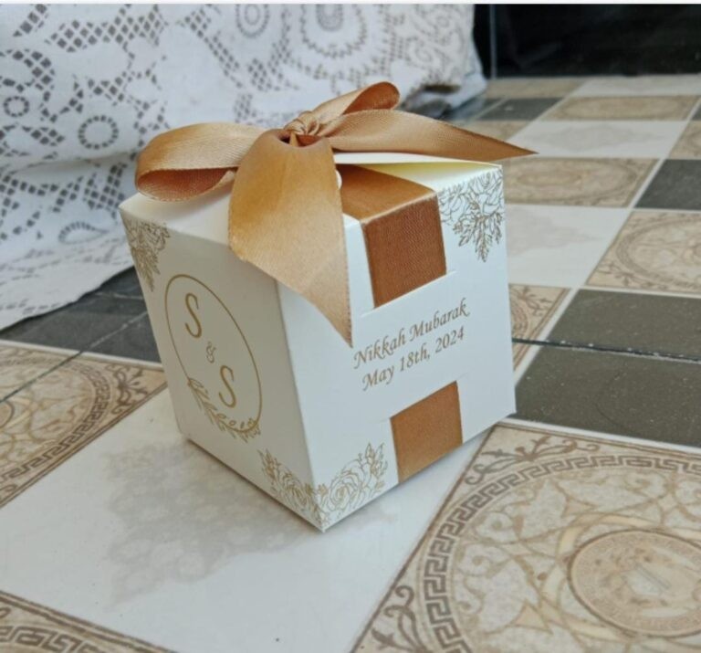 Luxury Nikah Bid Box with Gold Ribbon